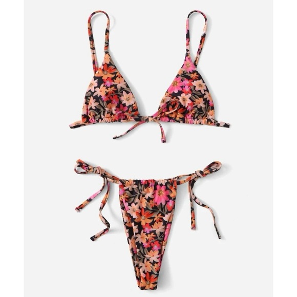 2/$15 🍍 NEW SHEIN Floral String Bikini - Picture 1 of 9